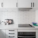 Bright, Stylist Apartment In Richmond Terrace