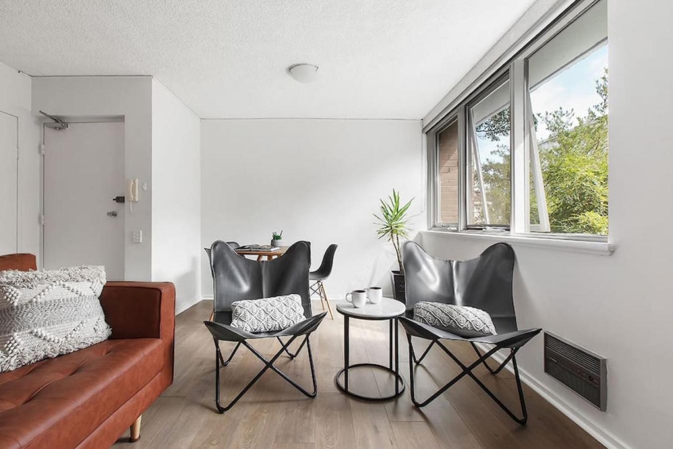 Apartment Bright, Stylist In Richmond Terrace Melbourne