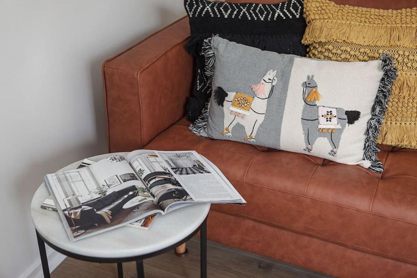 Bright, Stylist In Richmond Terrace Apartment *